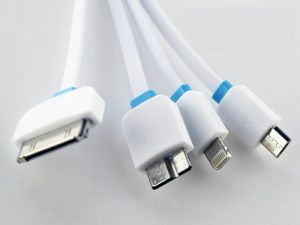 New-Universal-Combined-4-in-1-USB-to-Multi-Cell-Phone-Charger-Cable-For-Samsung-For