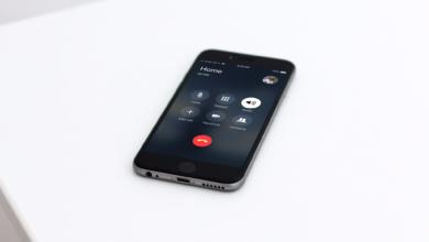 iPhone to answer calls with speakerphone